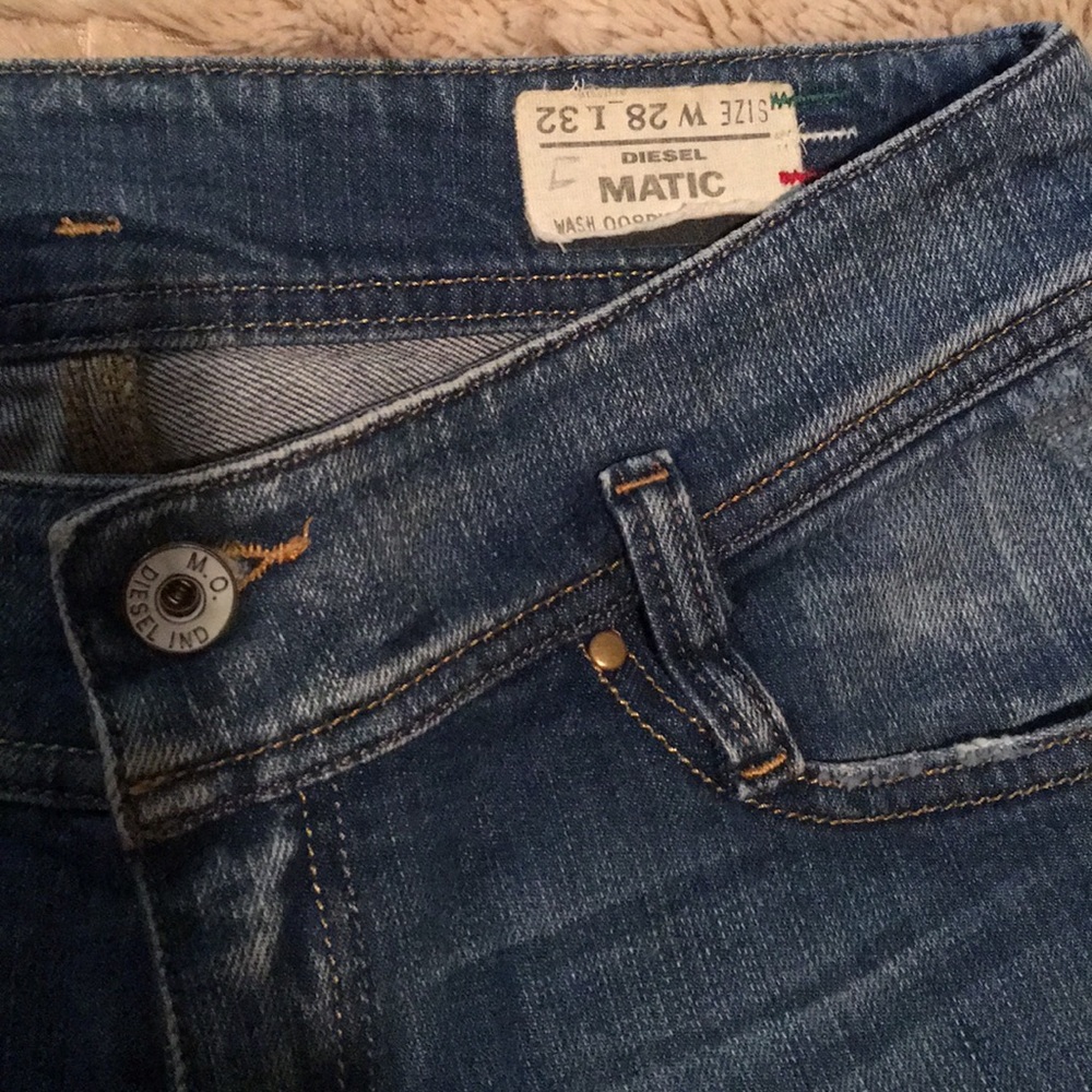 2/25🌸Diesel matic jeans